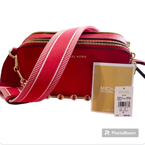 🥳SOLD🥳Michael Kors Women's Red Jet Set Small Pebbled Leather Double Zip Camera - Picture 7 of 13